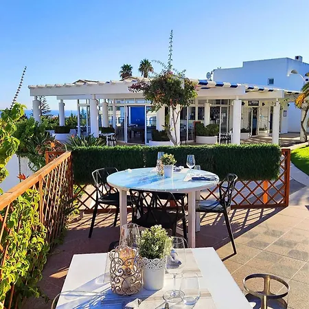 Windmill Hill Cozy Townhouse By Becherish *