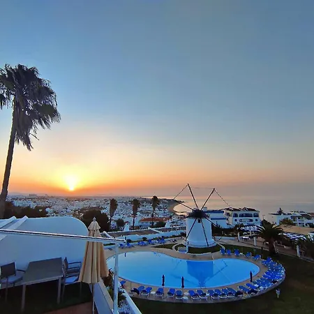 Windmill Hill Cozy Townhouse By Becherish Casa de Férias Albufeira