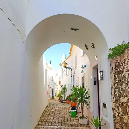 Windmill Hill Cozy Townhouse By Becherish Hébergement de vacances