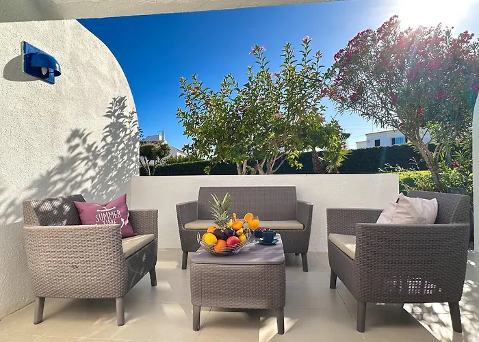 Windmill Hill Cozy Townhouse By Becherish Casa de Férias Albufeira
